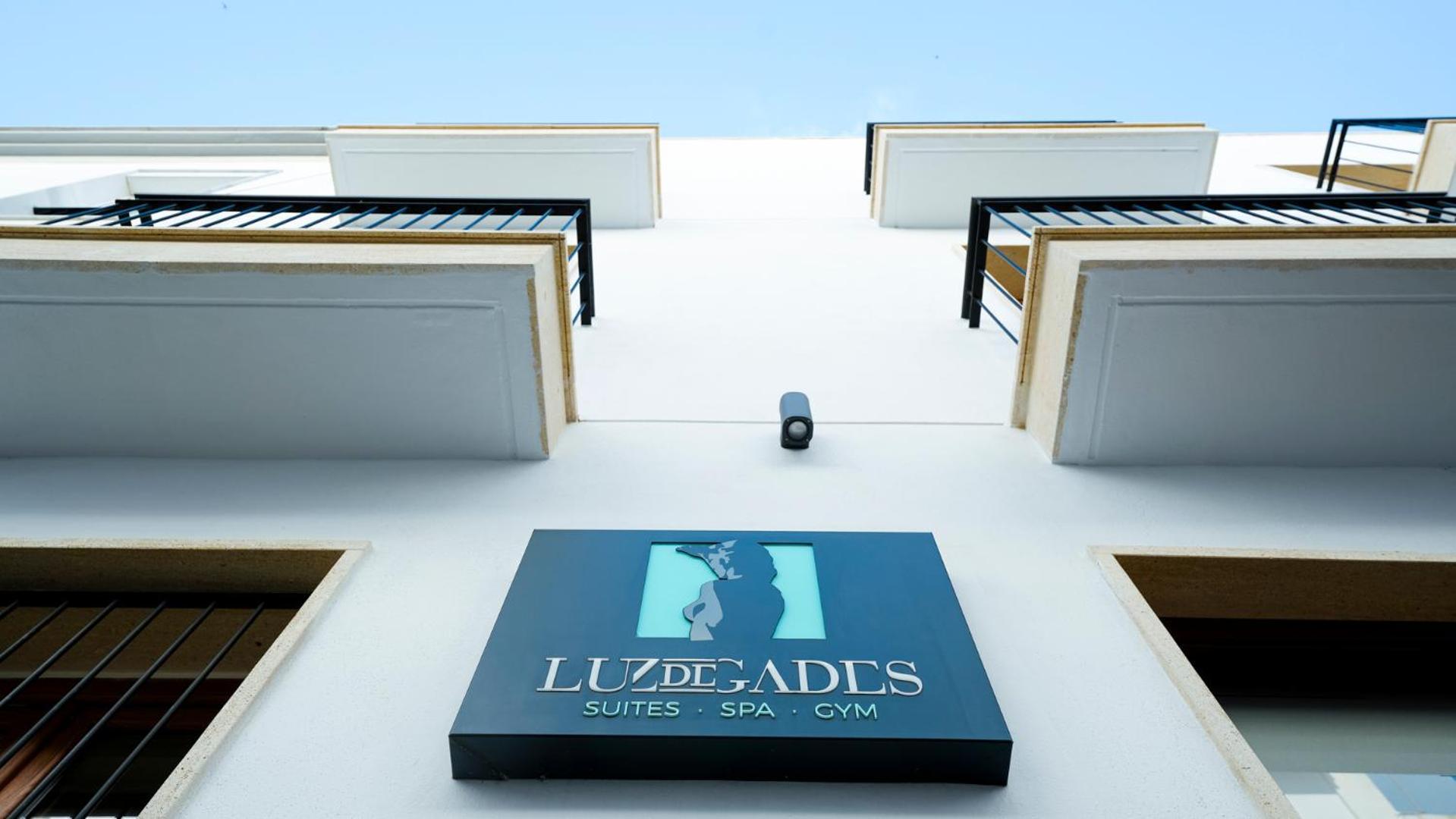 Aparthotel Luz De Gades - Suites Spa Gym - Adults Only Cádiz Exterior foto